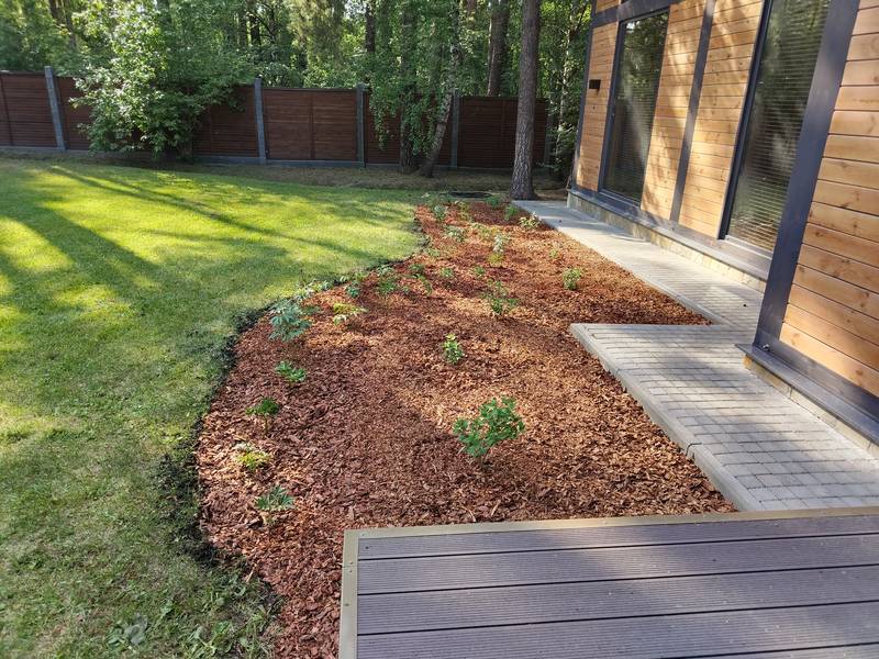 Оформление придомовой территории